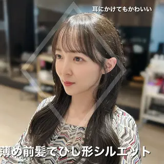 ロング 🎀大竹美侑／顔まわ りカット／レイヤーのヘアスタイル