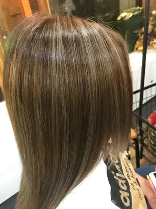 ミディアム カラー WEST OLAND 安藤のヘアスタイル