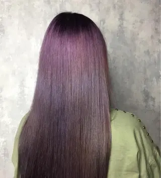 ロング カラー ヘアアレンジ Zina渋谷エリア マネージャShionのヘアスタイル