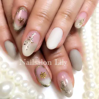 ネイル Lily*nail 🌻Mii🌻のネイルデザイン