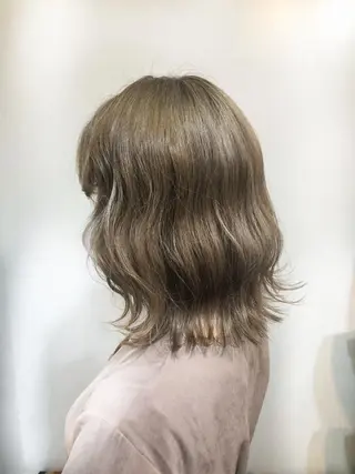 ミディアム カラー 女性リピ90%🍨 🩷佐藤みずきのヘアスタイル