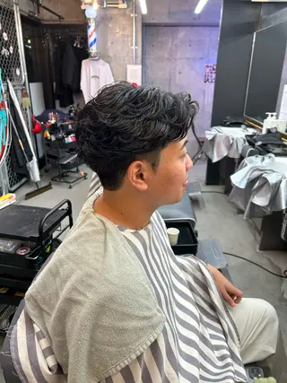 ミディアム パーマ ヘアアレンジ メンズ 藤田 希羅のヘアスタイル