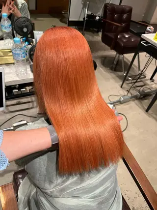 セミロング ハイトーン🫧艶髪 MAIKAのヘアスタイル