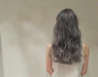 ロング カラーモデル募集中 美容室ハピスのヘアスタイル