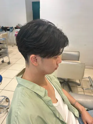 ミディアム パーマ メンズパーマ 副店長ユウタのヘアスタイル
