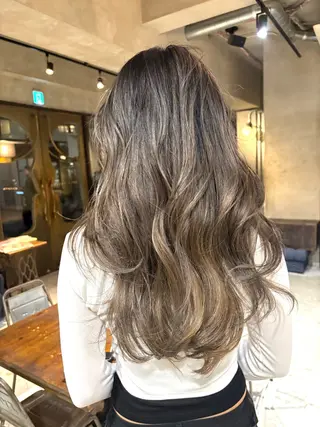 ロング カラー ヘアアレンジ ハイトーン/美髪矯正 🍃大江拓実のヘアスタイル