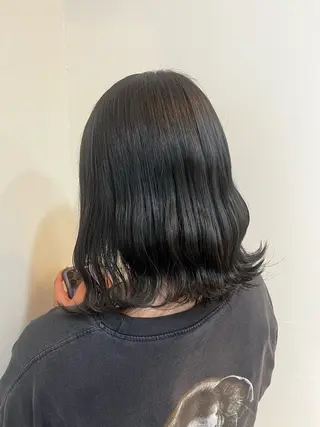 ミディアム カラー The B/ オガワラナのヘアスタイル