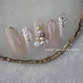 ミディアム カラー ネイル 赤羽 aura 深爪を断らない✨のネイルデザイン