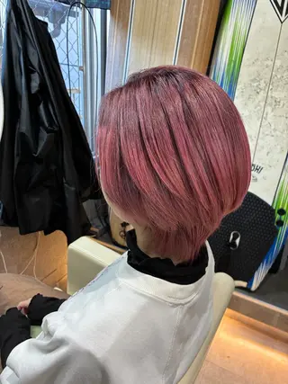 ショート カラー CoCooN Hiromiのヘアスタイル