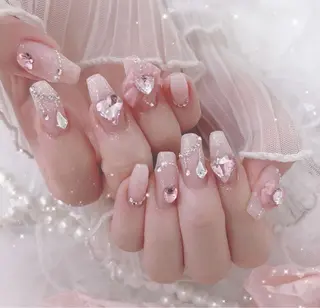 ネイル Lee Nailsのネイルデザイン