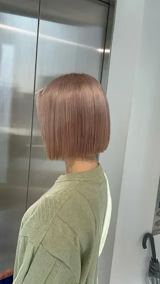 ショート カラー 赤みゼロ/透明感 カラー🌿KANTAのヘアスタイル