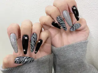 ネイル Bianca🩶 TAMIYAのネイルデザイン