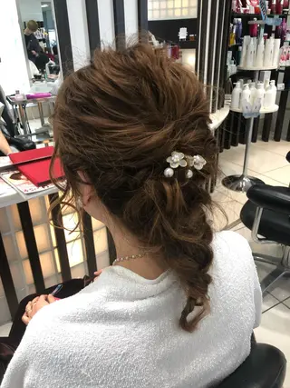 ヘアアレンジ 岩倉 諒のヘアスタイル