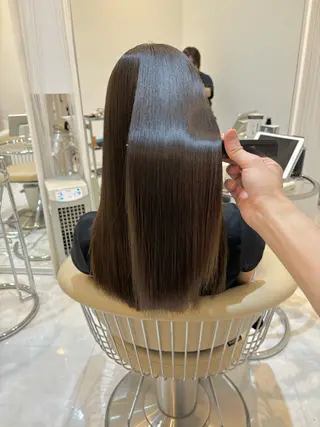 ミディアム Watai 山下直哉のヘアスタイル