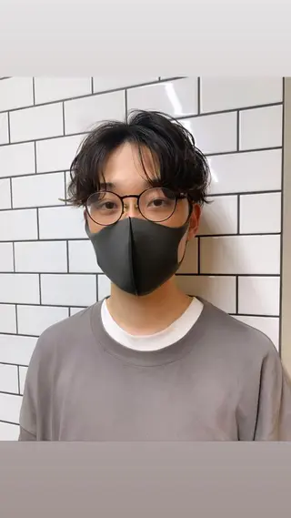 パーマ メンズ ヤマグチ リョウのヘアスタイル