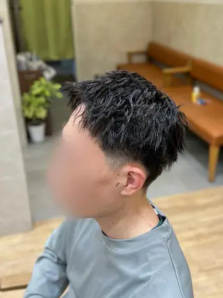 パーマ メンズ 山口 玖瑠美のヘアスタイル