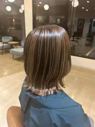 ミディアム 本郷 豊のヘアスタイル