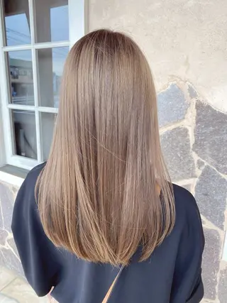 ロング カラー 広瀬 遥香のヘアスタイル