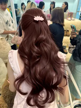 ロング カラー 透明感うる艶カラー 🤍MANAMIのヘアスタイル