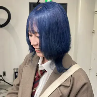 ミディアム カラー ショート/ウルフ カットモデル募集のヘアスタイル