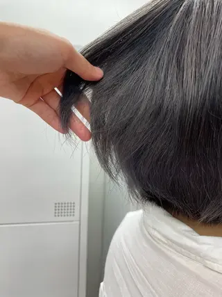 ミディアム カラー ショートカットモデル 🧃Shionのヘアスタイル