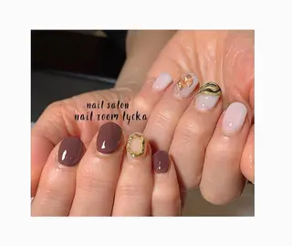 ネイル ﾈｲﾙﾙｰﾑﾘｯｶ 𝐦𝐚𝐲𝐮のネイルデザイン