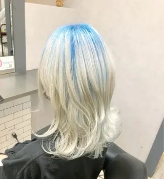 セミロング カラー レイヤーブリーチ特化 ホワイト専門/岸のヘアスタイル