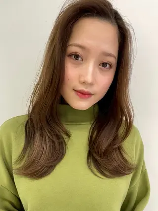 セミロング モデル/武蔵新城 /あやな🎀のヘアスタイル