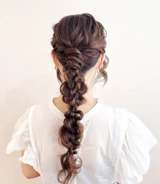 ヘアアレンジ un par unの眉毛・アイブロウイメージ