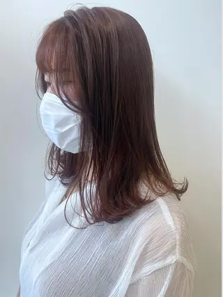 セミロング カラー 小顔レイヤー/ ベージュ🤍Rieのヘアスタイル