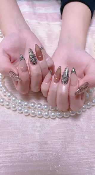 ネイル はぴねす所属・横浜 美夢のネイルデザイン