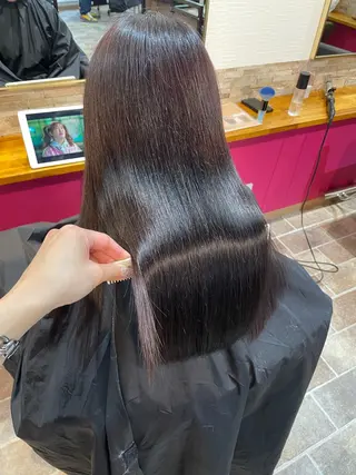 ロング カラー YUI/ ブリーチカラー🌷のヘアスタイル