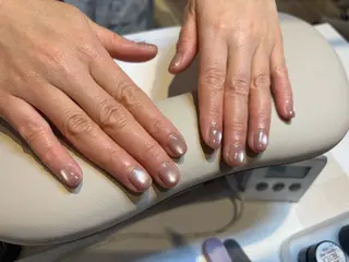 ネイル 楡井 陽菜のネイルデザイン