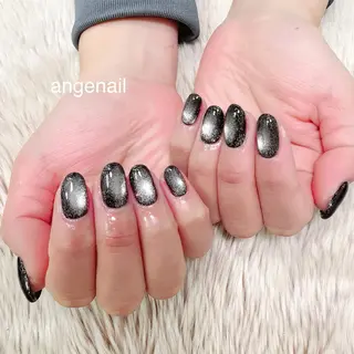 ネイル オーナーネイリスト MAKIのネイルデザイン