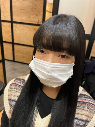 ロング カラー パーマ ヘアアレンジ メンズ キッズ ネイル マツエク・マツパ アイブロウ 久木原 ゆりのヘアスタイル