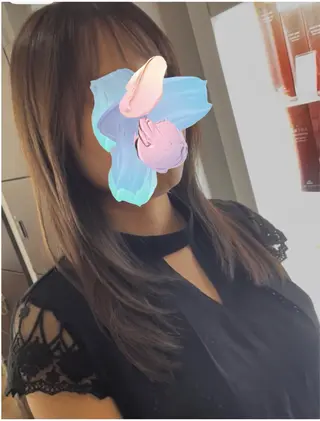 ロング カラー 福見 美保のヘアスタイル