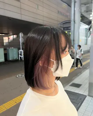 ショート カラー 韓国ボブ/縮毛矯正 /レイヤーカットのヘアスタイル