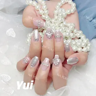 ネイル 🦋 Queenieのネイルデザイン