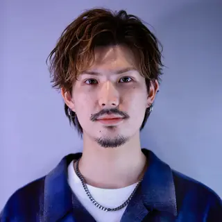 ショート パーマ メンズ 稲村侑斗ダウンパーマ メンズパーマのヘアスタイル