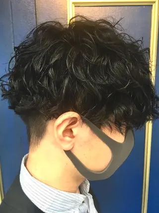 ショート パーマ メンズ 🦩パーマン🦩佐藤 航太のヘアスタイル
