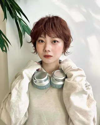 ショート パーマ 渡邊 百咲のヘアスタイル