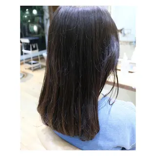 セミロング カラー ショートカット／ 明千（ミチ）のヘアスタイル