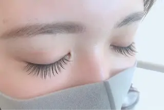 マツエク・マツパ Neoest Log ＋ bell所属・船曳 鈴菜のヘアスタイル