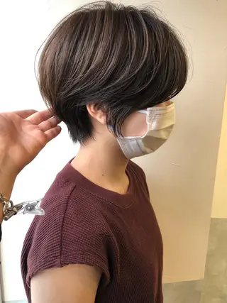 ショート コテ巻き風パーマ /志村大成のヘアスタイル