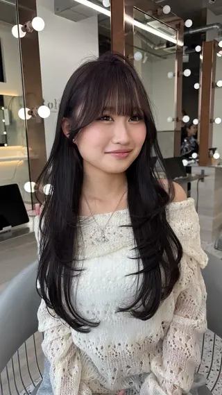 ロング 🍒ブリーチなしカラ ー／Sakura🍒のヘアスタイル