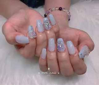 ネイル MoaNail🫶 Yoshiのネイルデザイン