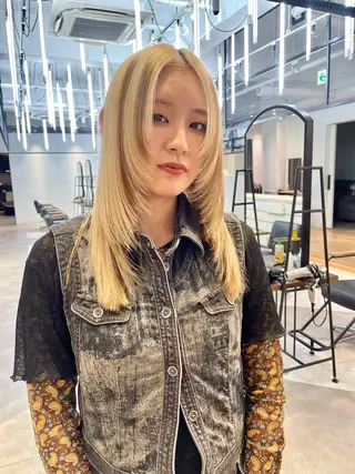 セミロング カラー 顔周りカット/透明感 カラー✂️MEIのヘアスタイル