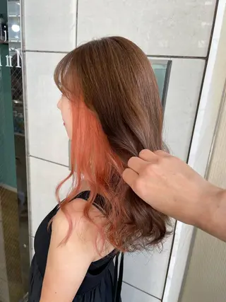 カラー 坂野 結子のヘアスタイル