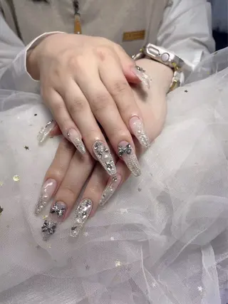 ネイル 明 美のネイルデザイン