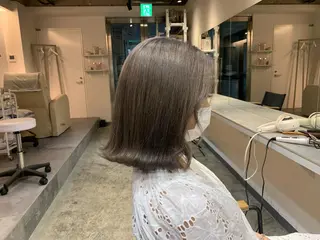 ミディアム カラー ✅ケアブリーチ✅ トヨオカ ノブヒデのヘアスタイル